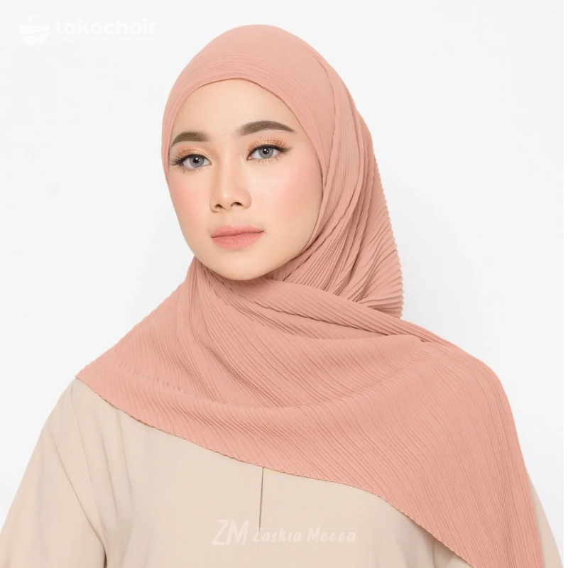 Zaskia Mecca - Fanya Hijab - Kerudung Segi Empat