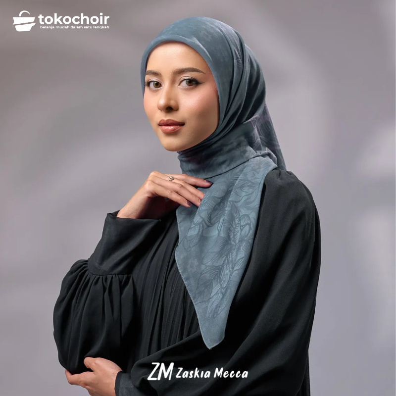 Zaskia Mecca - New Jola Scarf Kerudung Segi Empat