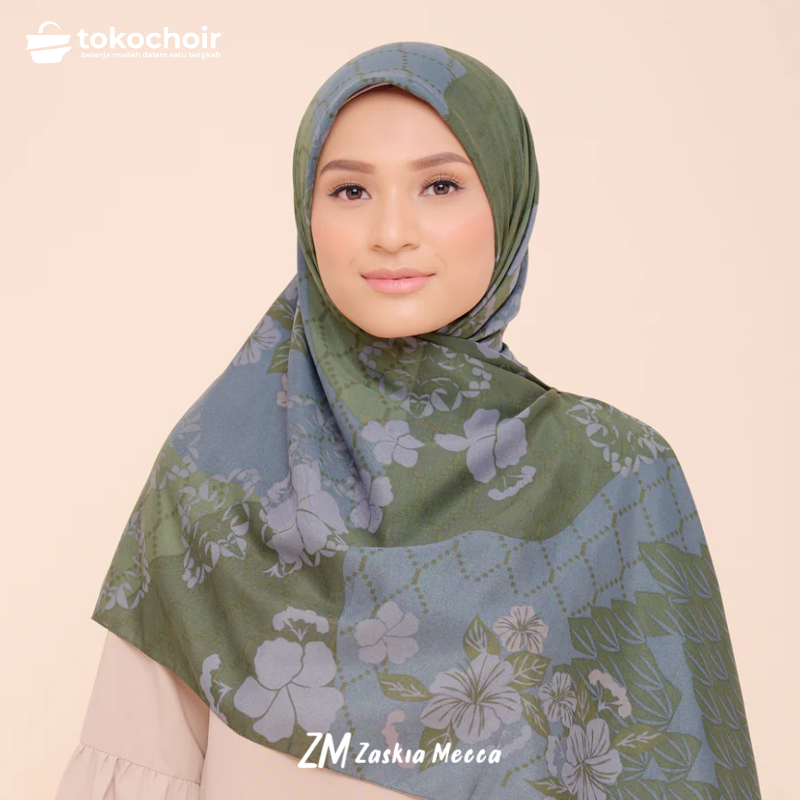 Zaskia Mecca - Bunga Kembang Sepatu Scarf Kerudung Segi Empat