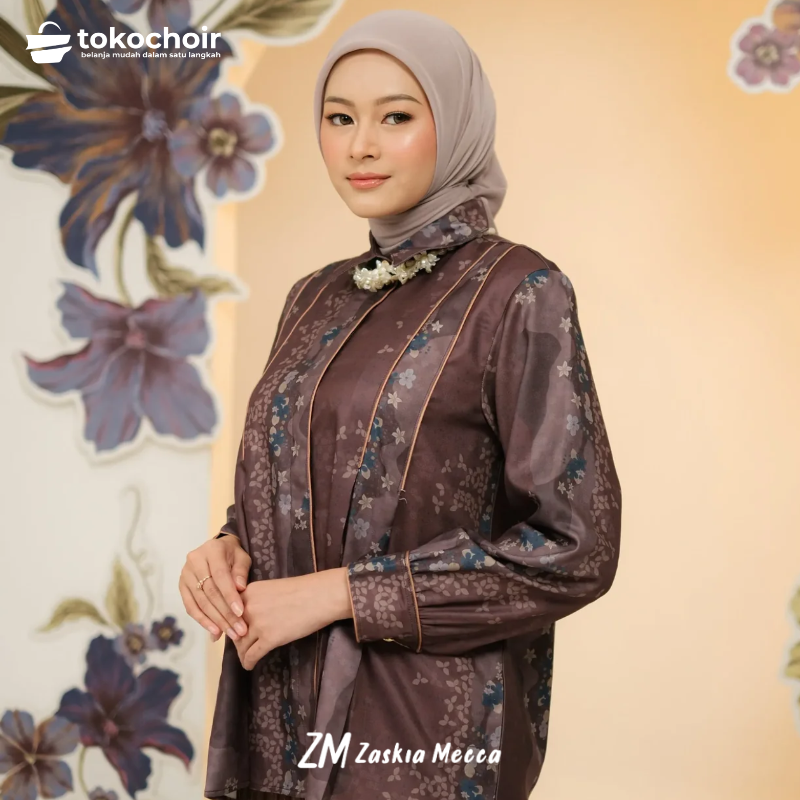 Zaskia Mecca - Yazlyn Blouse - Romansa Khatulistiwa 