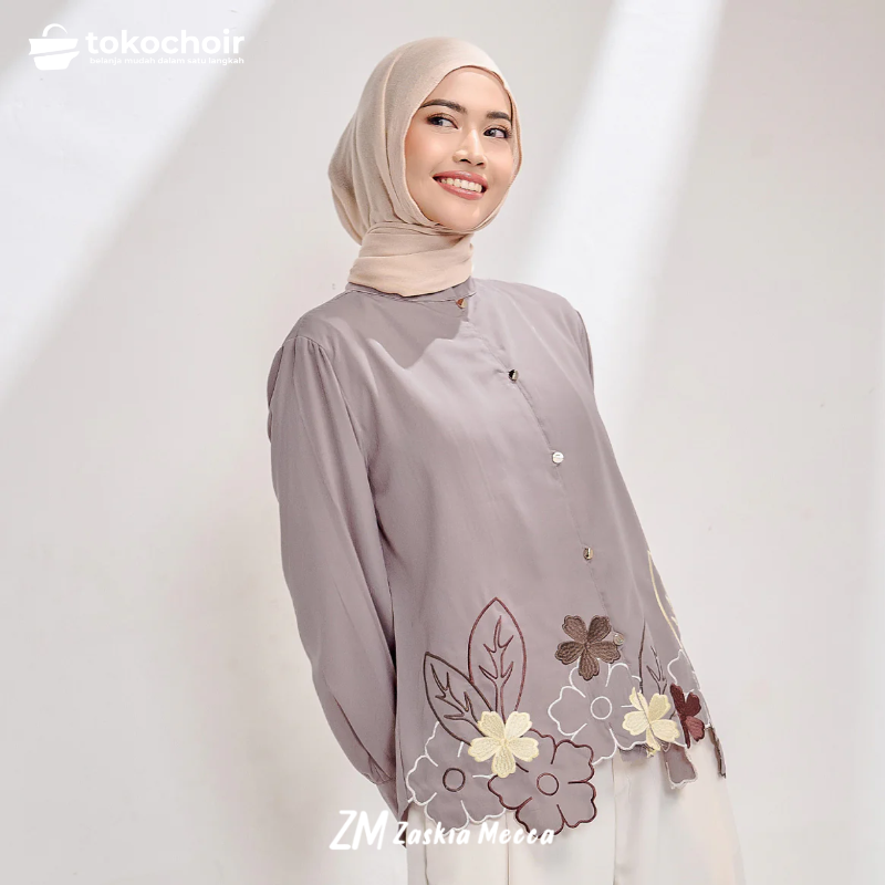 Zaskia Mecca - Chiza Blouse Kemeja Wanita Daily